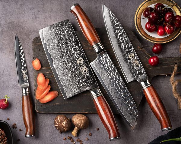 YARENH 4 Pièces Ensembles de Couteaux de Cuisine, Couteau du Chef Couteau Cuisine Chinois Couteau Santoku Couteau Tout Usage, Lame en Acier Damas 73 Couches avec Bois de Santal Poignée