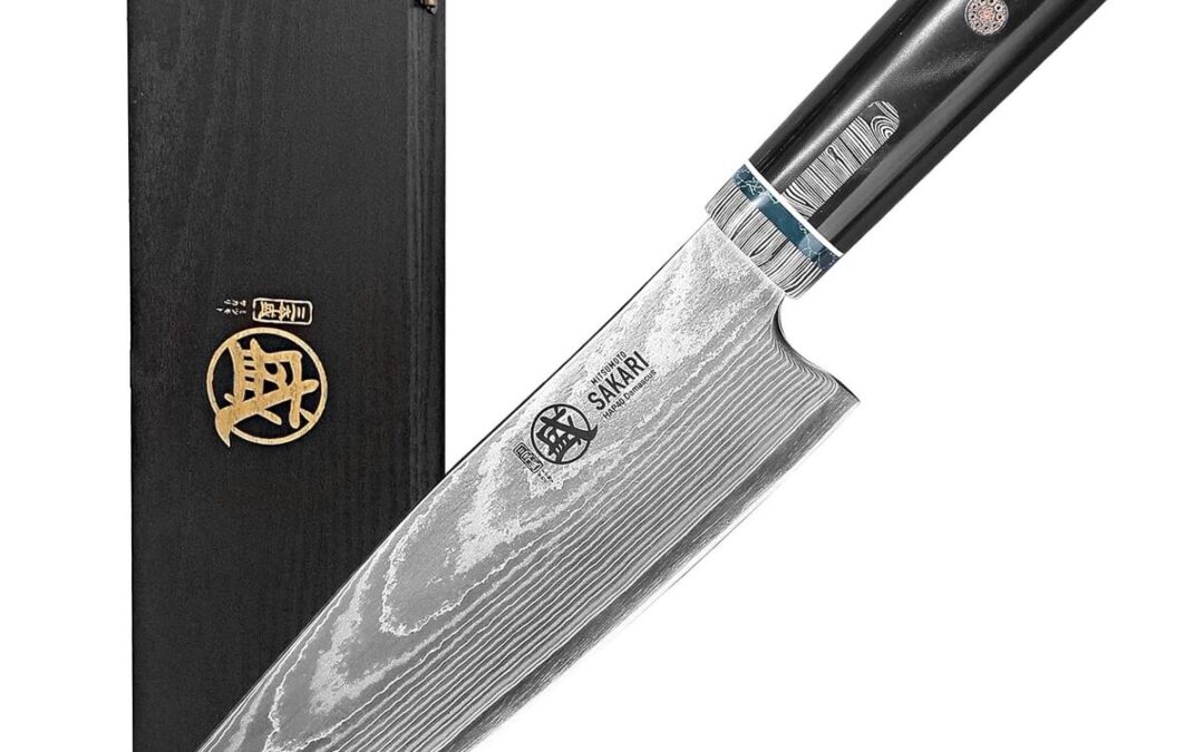 Test : couteau kiritsuke 20 cm Mitsumoto Sakari en acier Damas