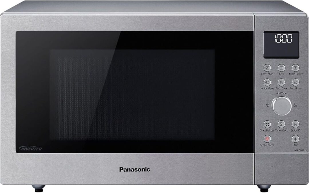 Test du micro-ondes combiné Panasonic NN-CD58JSBPQ : puissance et design en inox