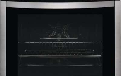 Test du four encastrable Indesit IFW5844CIX