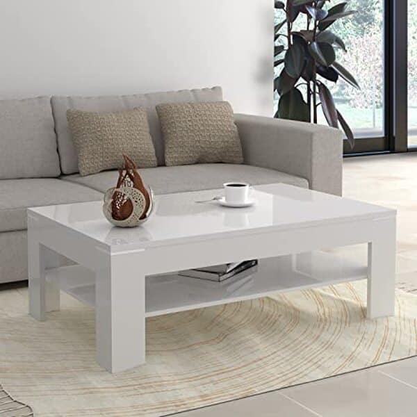 Découvrez notre test de la table basse Forte Savoy blanc brillant avec étagère : design moderne, fonctionnalités pratiques, idéale pour un salon contemporain.