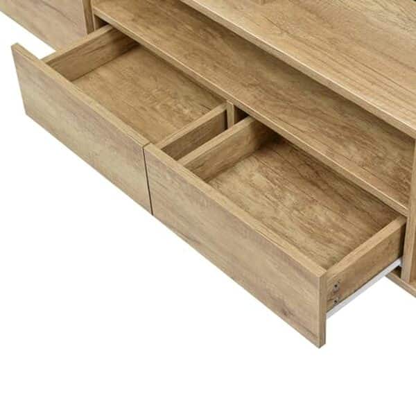 Découvrez notre avis complet sur le meuble TV bas Sweiko : un design moderne avec LED, un rangement spacieux, idéal pour sublimer votre salon.