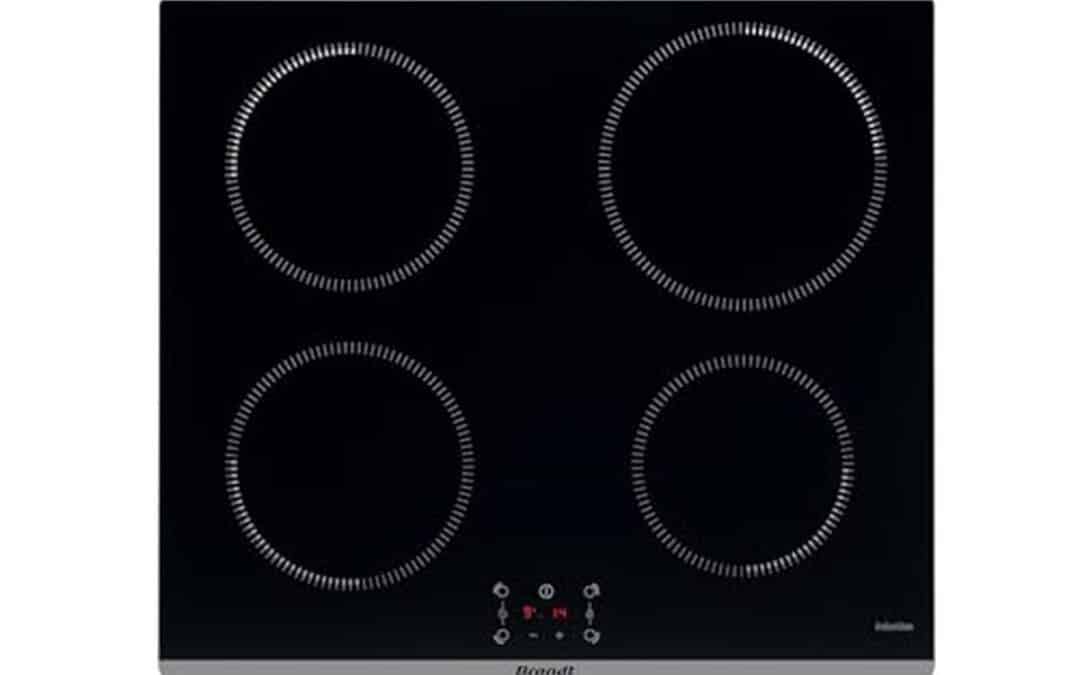 Test Brandt BPI6464B : puissance et précision d'une plaque à induction