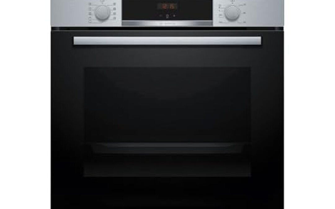 Test du four encastrable Bosch Série 4 HBA534BS3F en inox